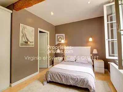 Maison, 284 m²
