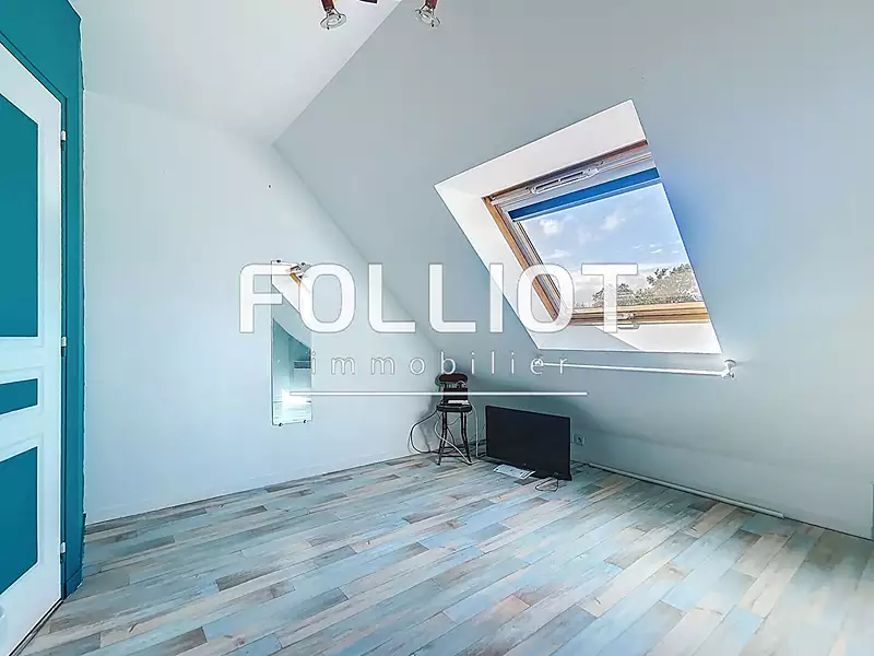Maison, 151 m²