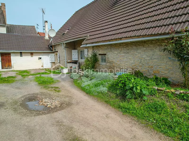 Maison, 177 m²