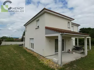 Maison, 155 m²
