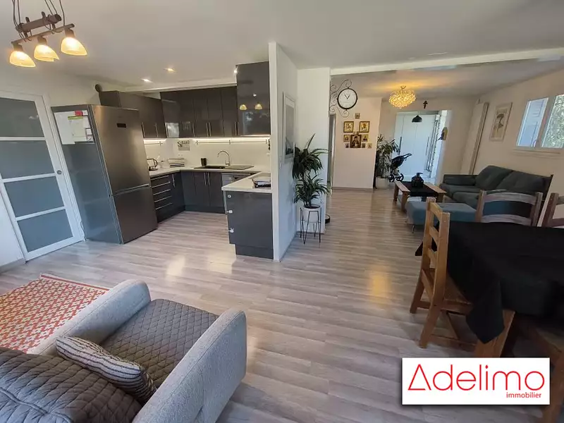 Maison, 192 m²