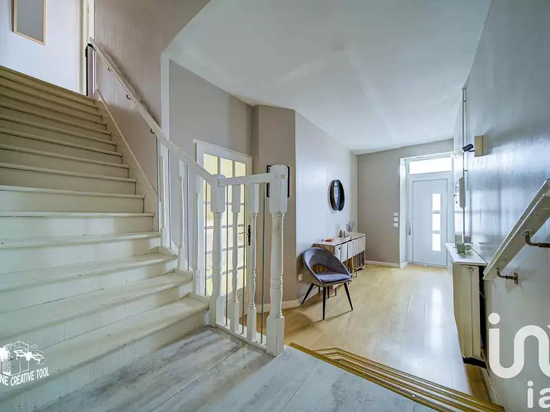 Maison, 192 m²