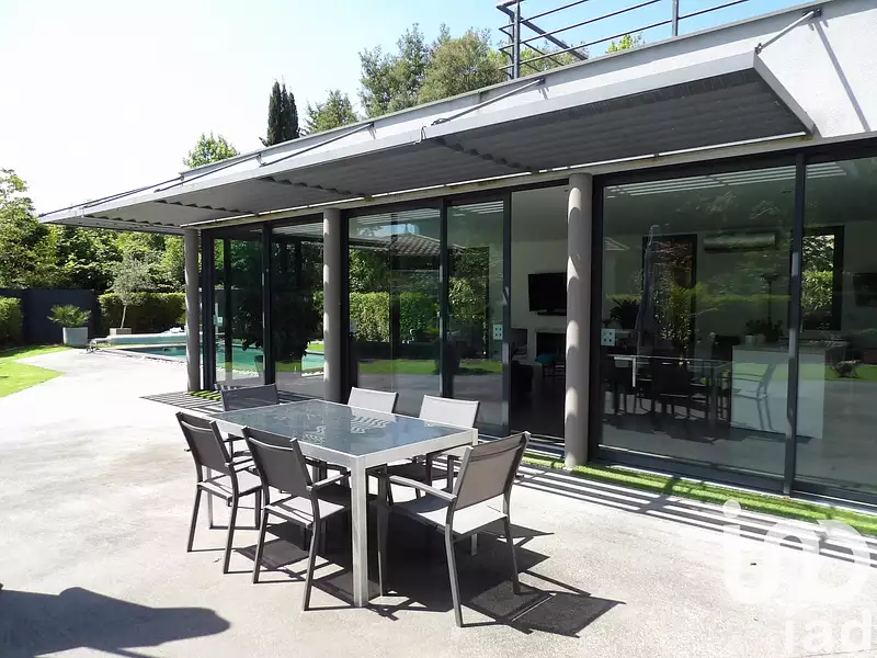 Maison, 191 m²