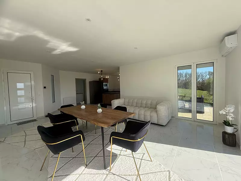 Maison, 107 m²