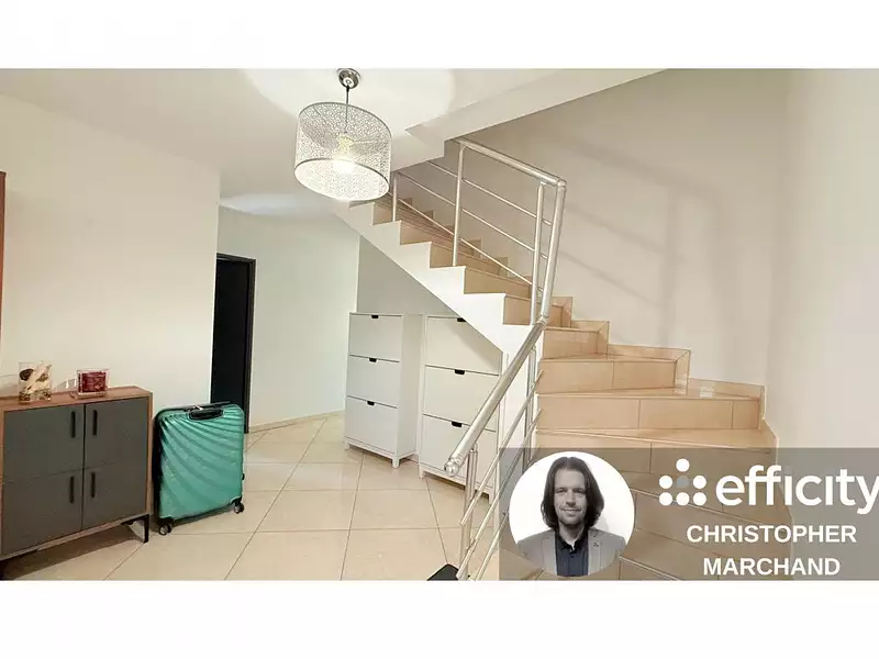 Maison, 210 m²
