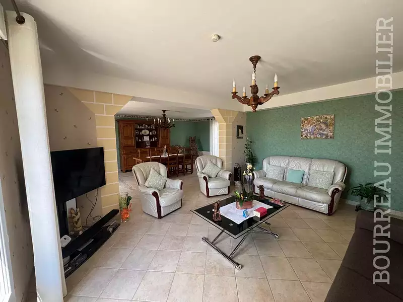 Maison, 160 m²