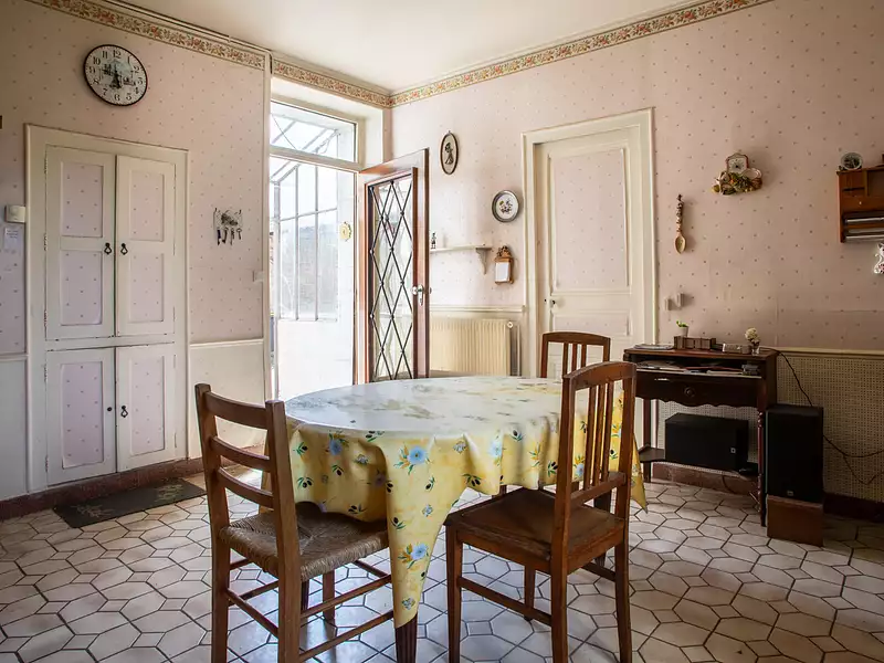 Maison, 168 m²