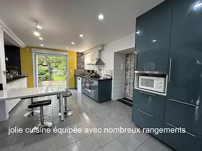 Maison, 190 m²