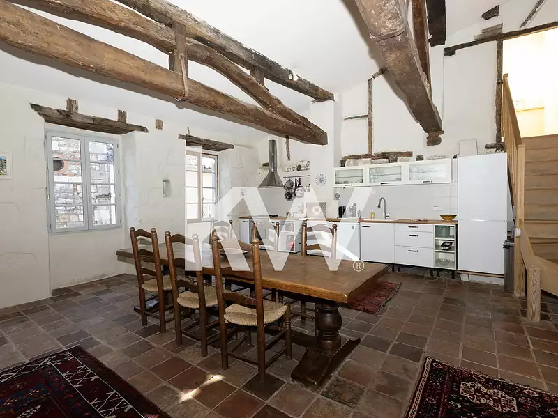 Maison, 680 m²