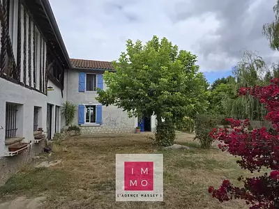 Maison, 250 m²