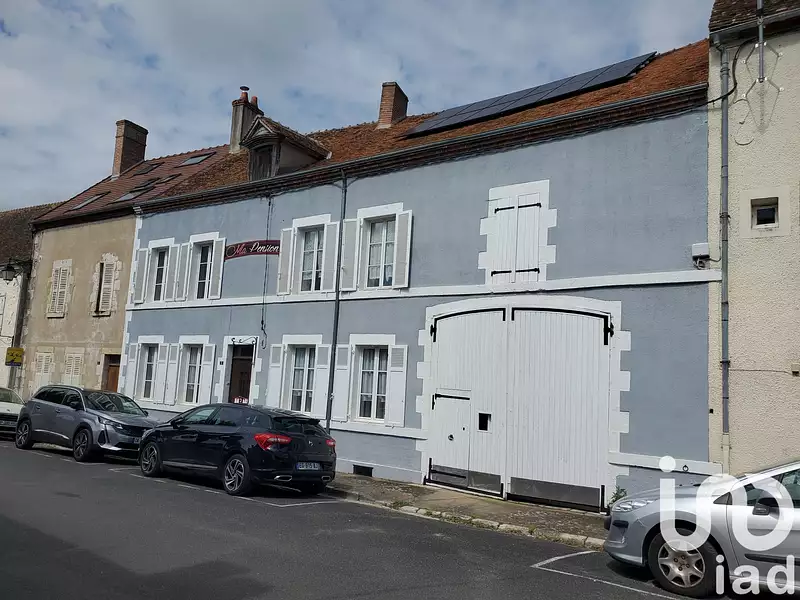 Maison, 210 m²