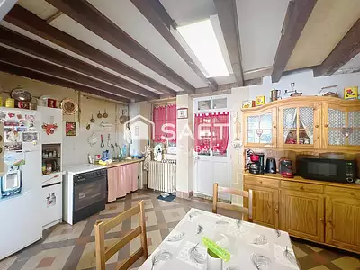 Maison, 180 m²