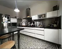 Maison, 200 m²