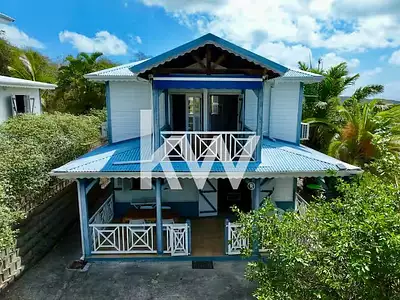 Maison, 256 m²