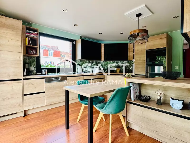 Maison, 187 m²
