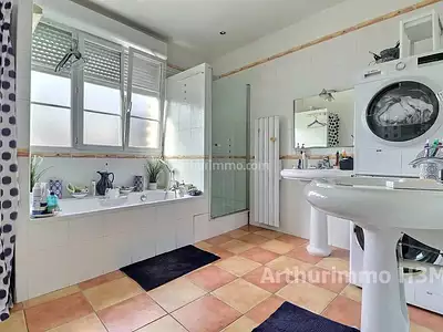 Maison, 163,27 m²