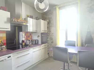 Maison, 250 m²
