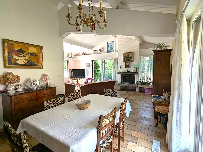 Maison, 180 m²