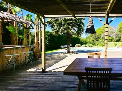 Maison, 235 m²