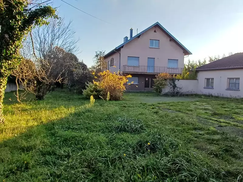 Maison, 266 m²