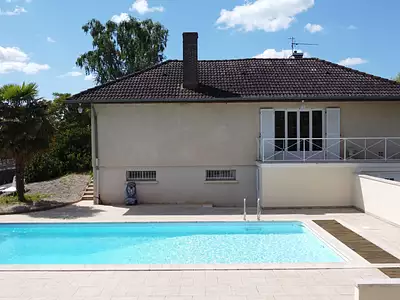 Maison, 225 m²