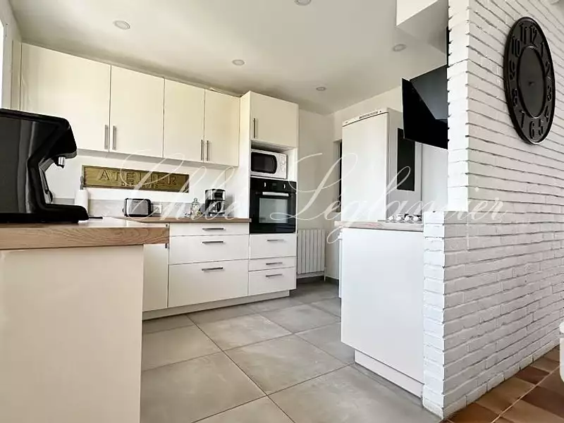 Maison, 200 m²