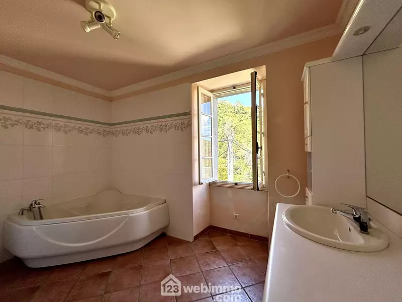 Maison, 140 m²