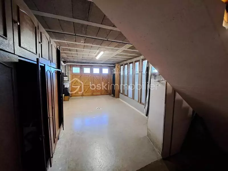 Maison, 163 m²