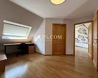 Maison, 166 m²