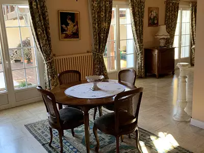 Maison, 260 m²
