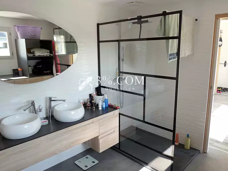 Maison, 138 m²