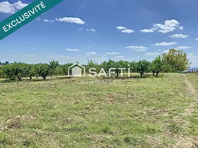 Terrain, 9 384 m²