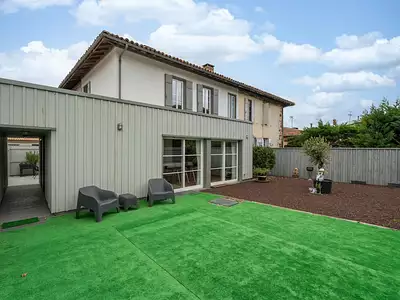 Maison, 94 m²