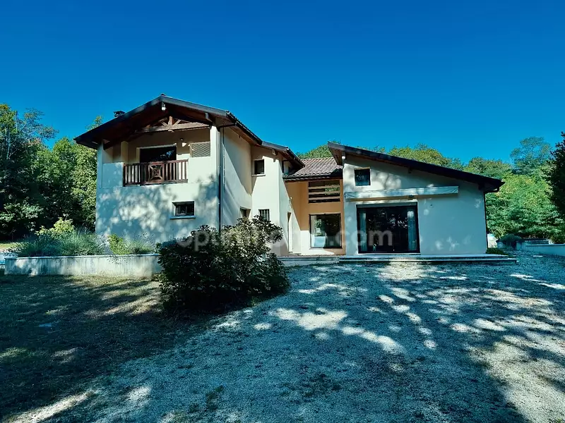 Maison, 190 m²