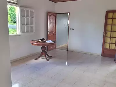 Maison, 250 m²