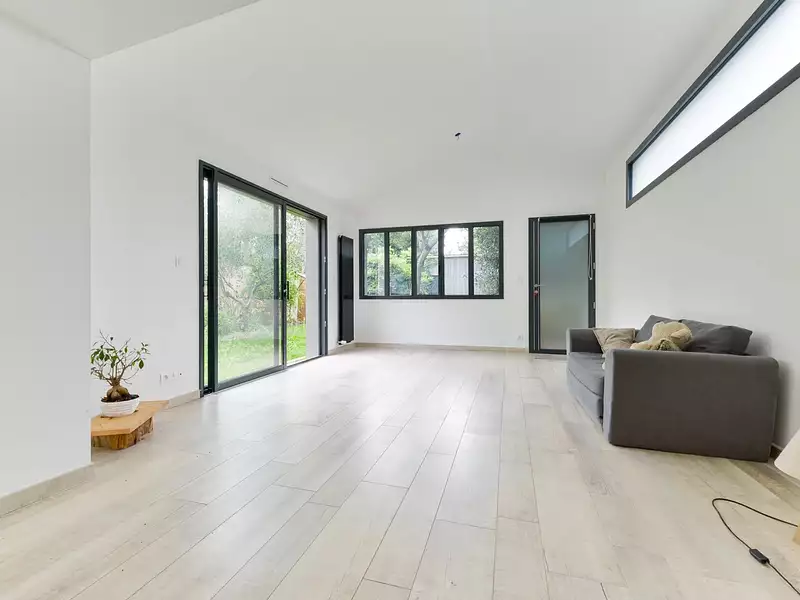 Maison, 180 m²