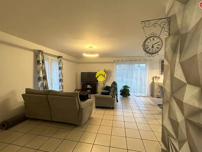 Maison, 142 m²