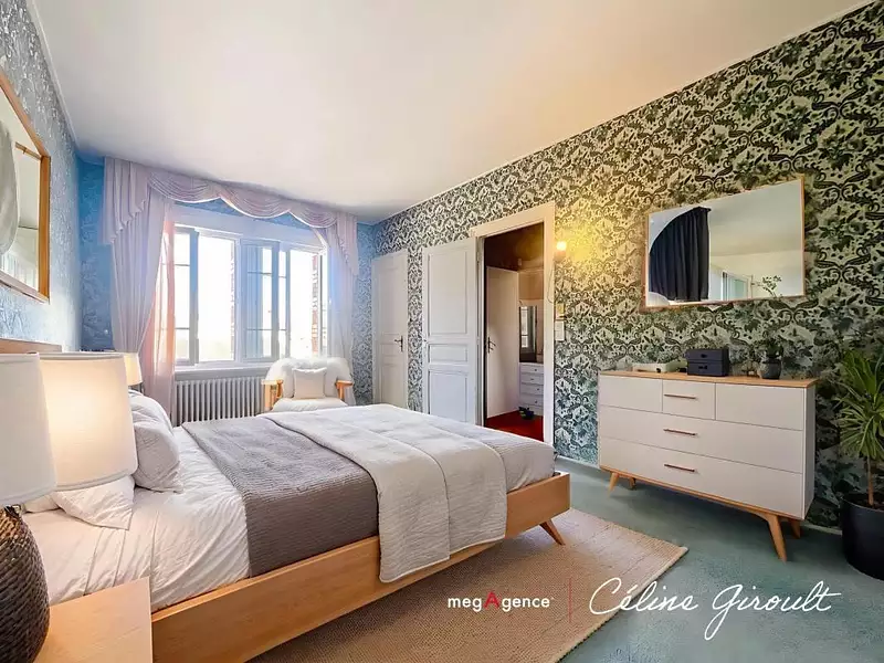 Maison, 146 m²
