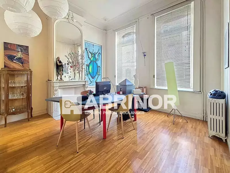 Maison, 220 m²