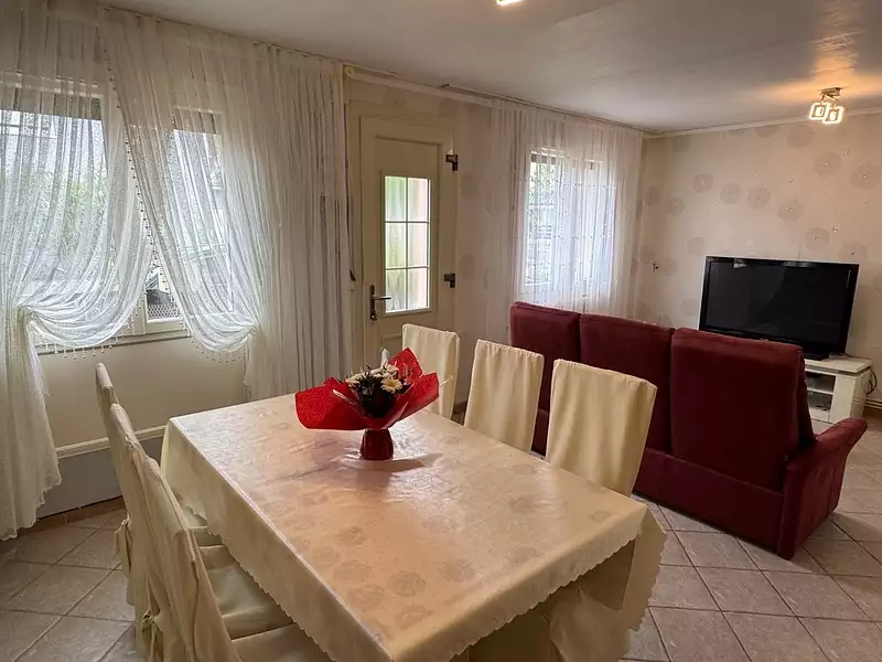 Maison, 95 m²