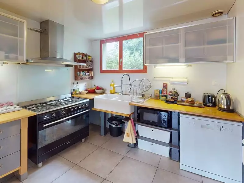 Maison, 145 m²