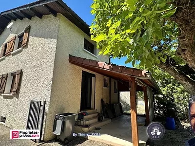Maison, 215 m²