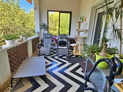 Maison, 265 m²