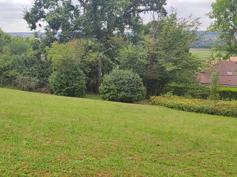Terrain, 1 050 m²