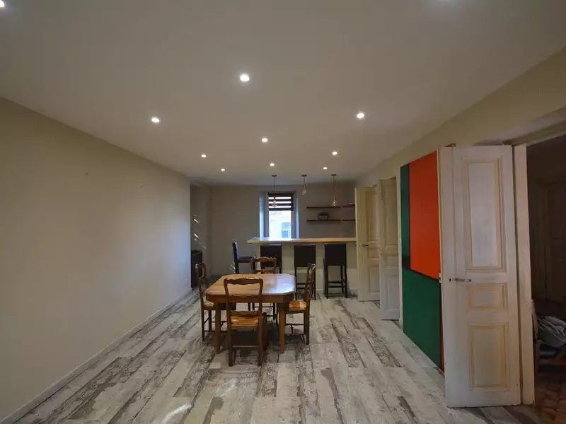 Maison, 253 m²
