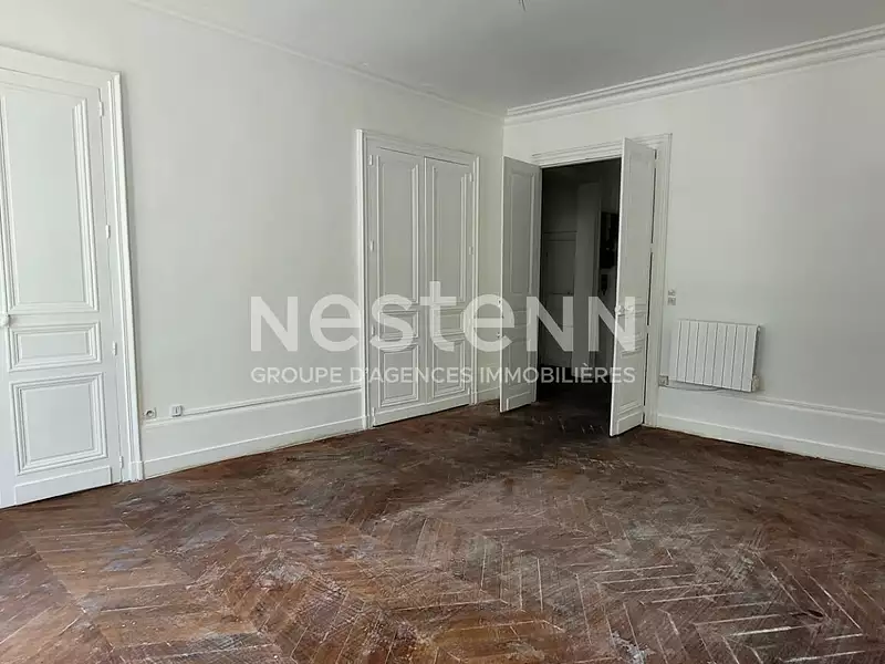 Divers, 81 m²