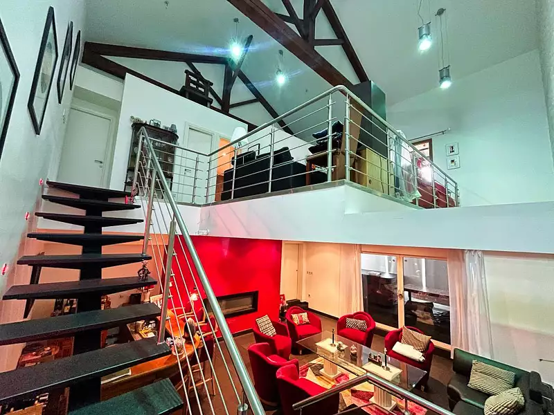 Maison, 216 m²