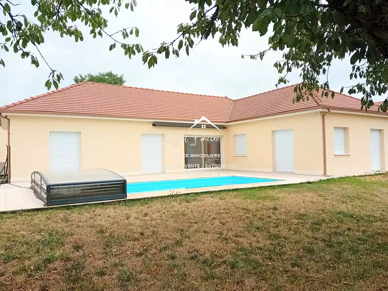 Maison, 143 m²