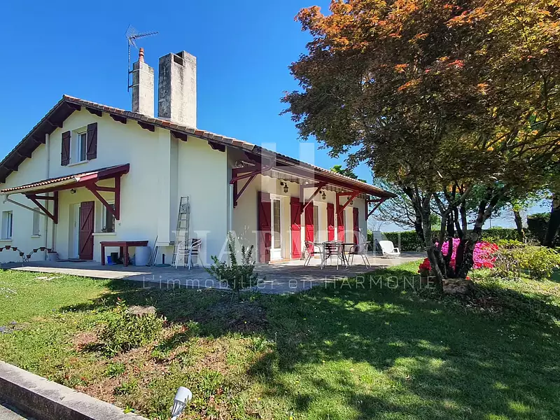 Maison, 171 m²
