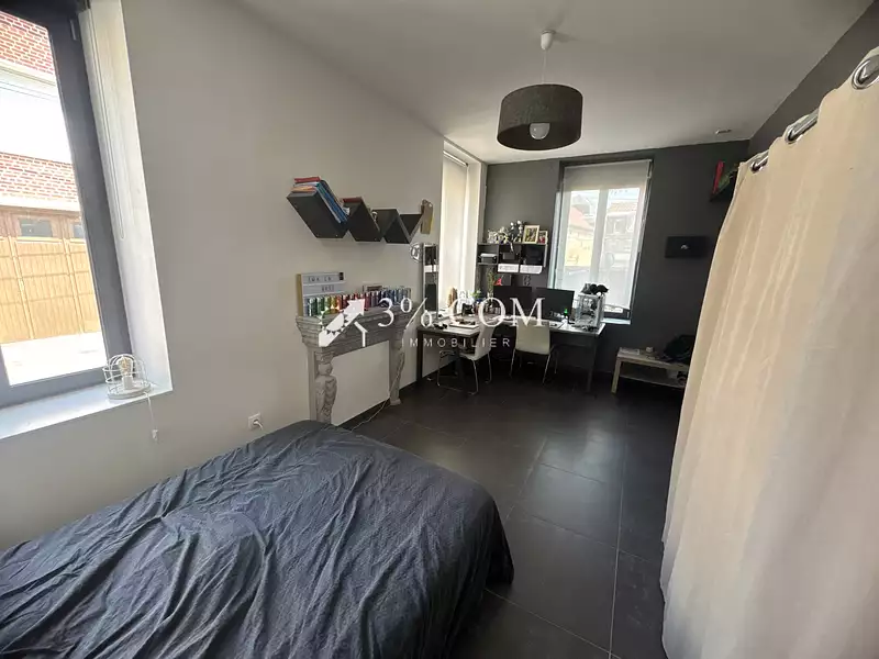Maison, 194 m²